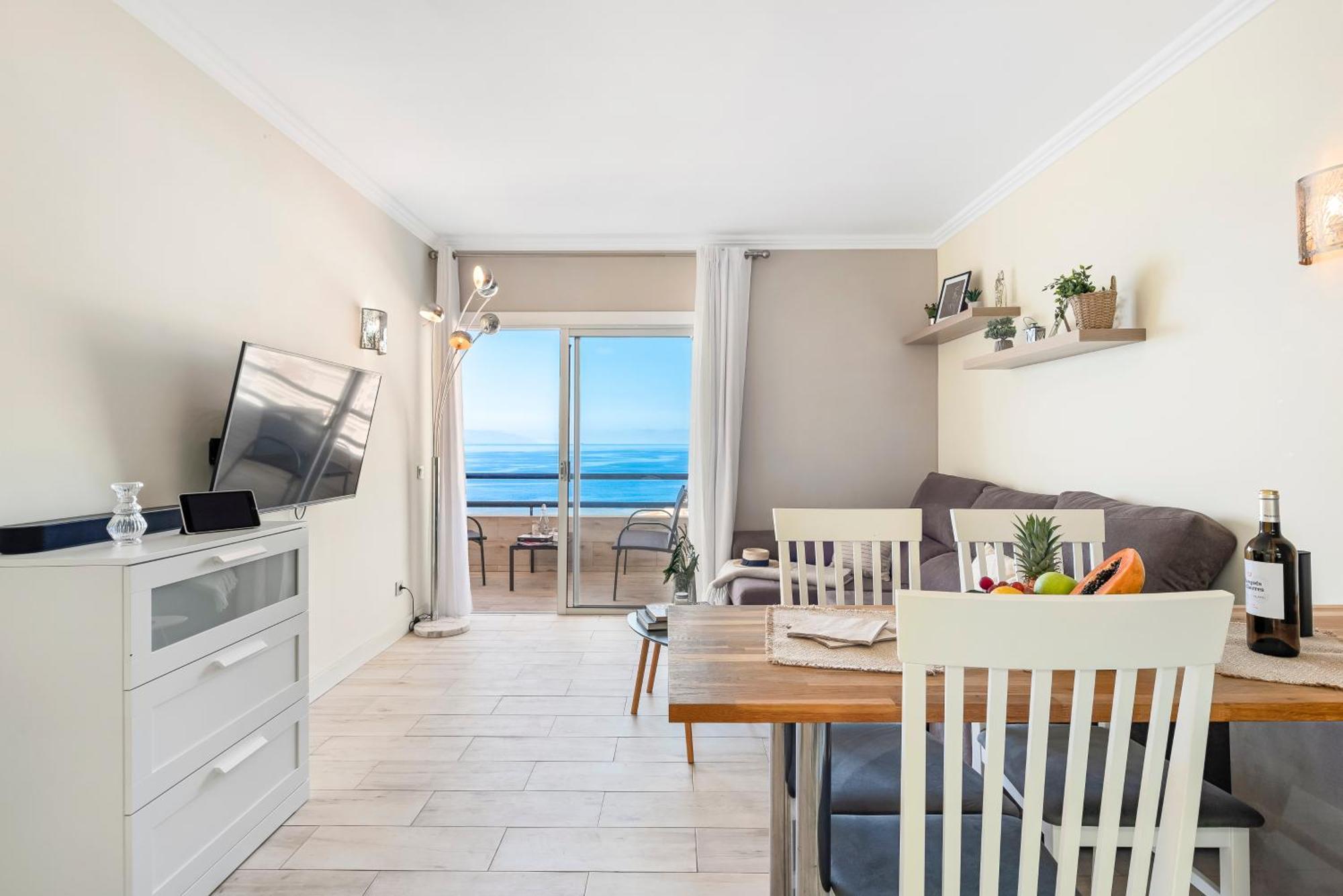 Ocean Smart Home, Hi-End Services, Media Streaming アデヘ エクステリア 写真