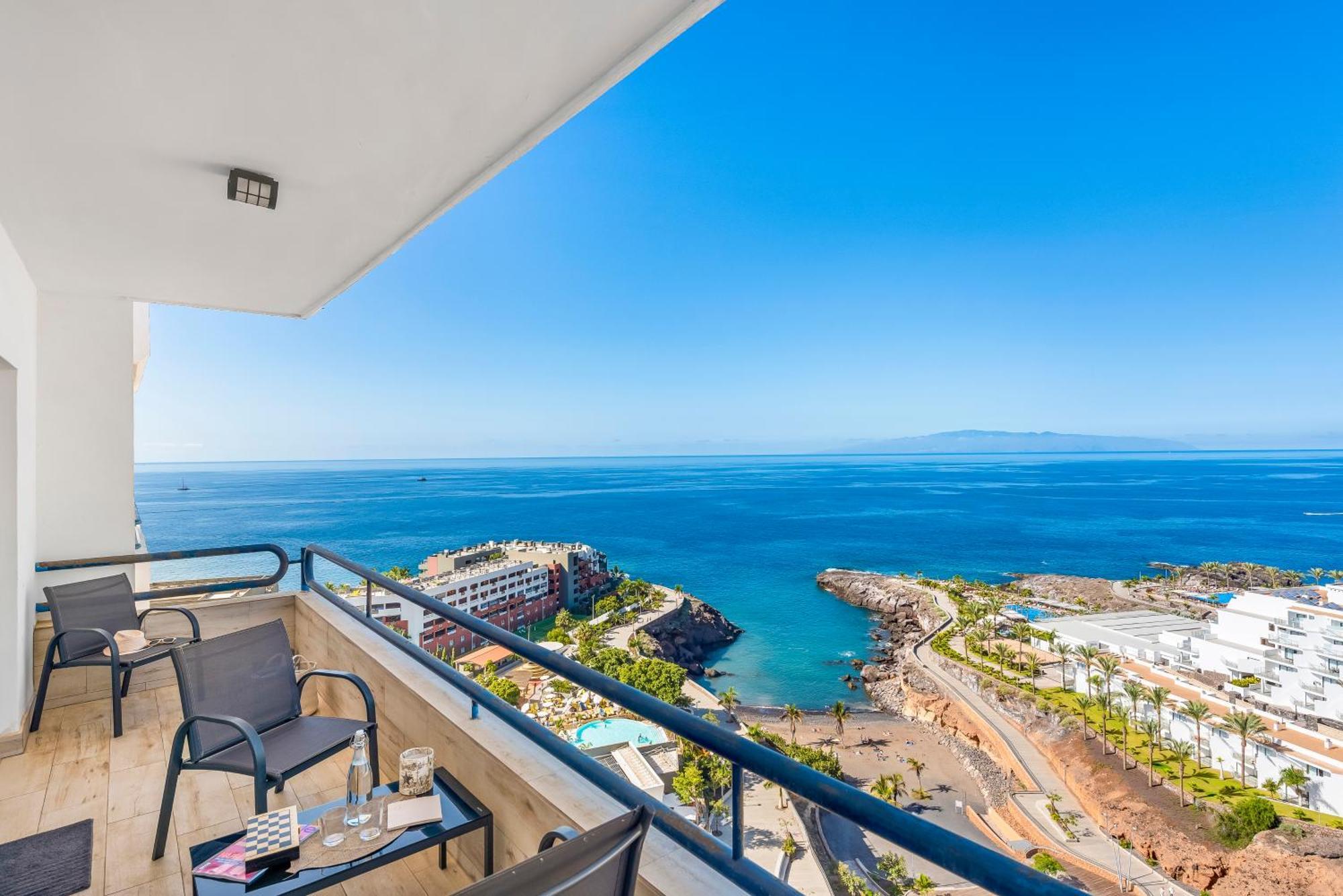 Ocean Smart Home, Hi-End Services, Media Streaming アデヘ エクステリア 写真